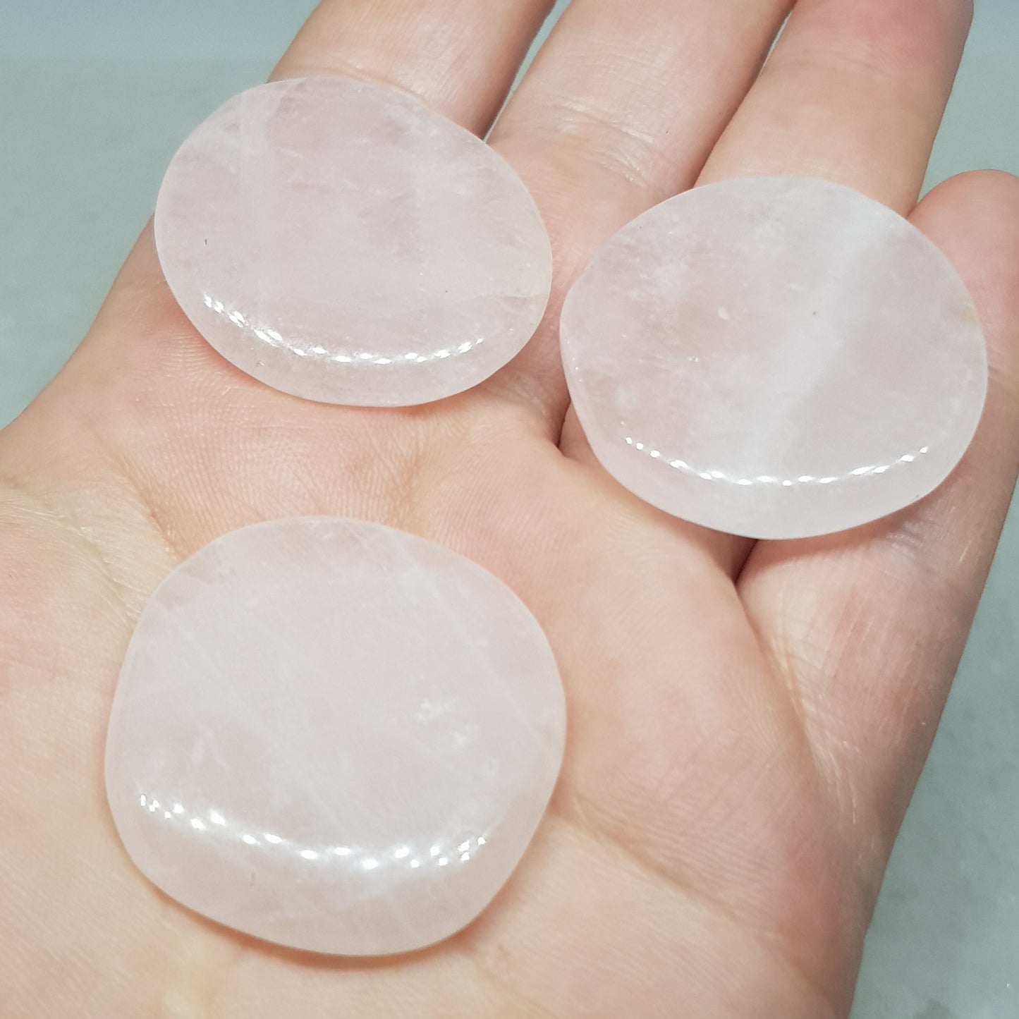 Rosequartz ~ Touchstone/ Palm Stone