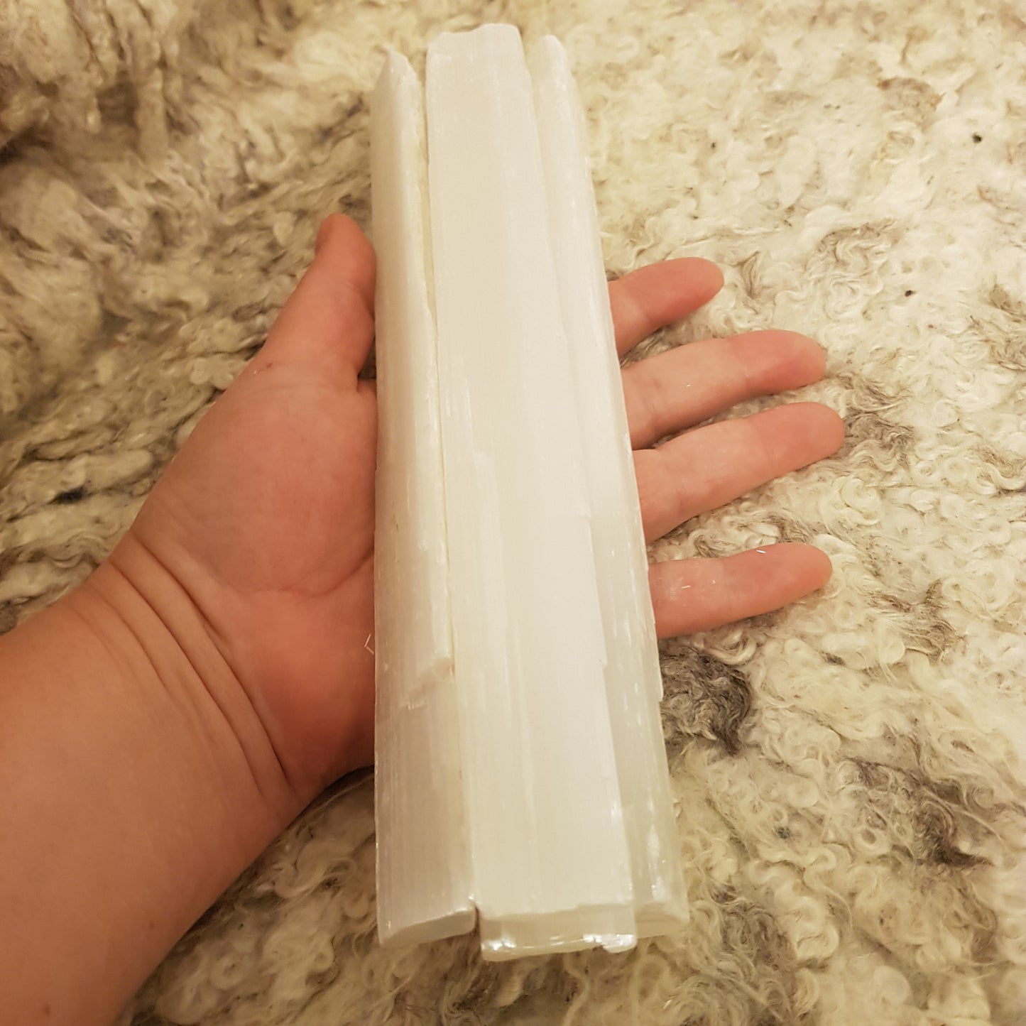 Selenite Crystal Stav ~ 20-25 cm