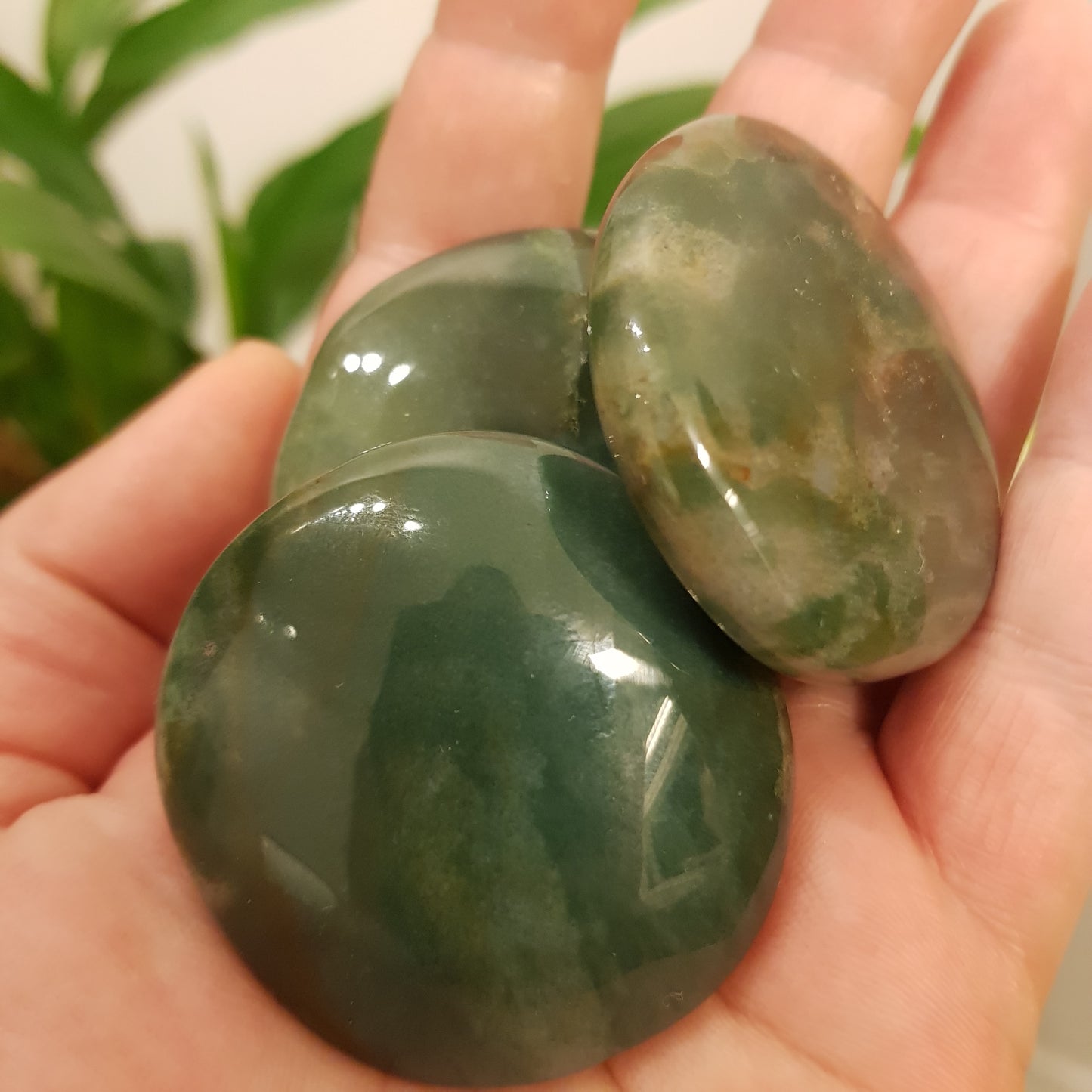Moss Agate ~ Touch-/Palmstone